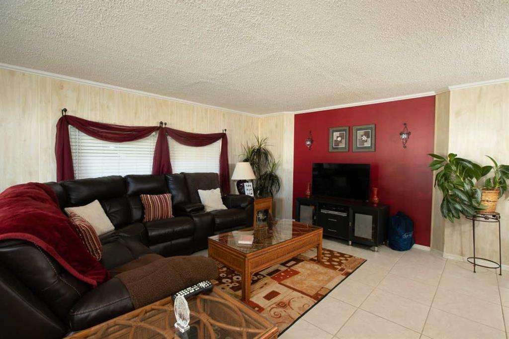 7596 Boxelder Road Micco, FL 32976 - Photo 4 of 24 Gallery Image 4