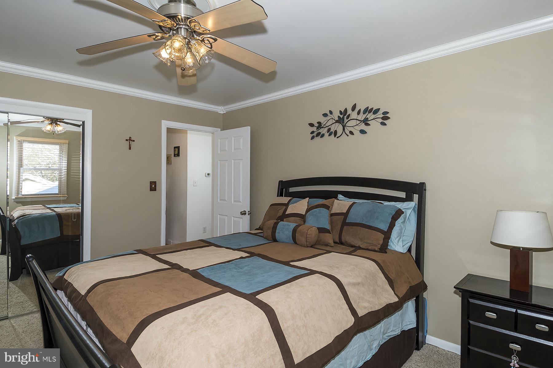 12 Holly Road Pasadena, MD 21122 - Photo 23 of 30 Bedroom (Master)