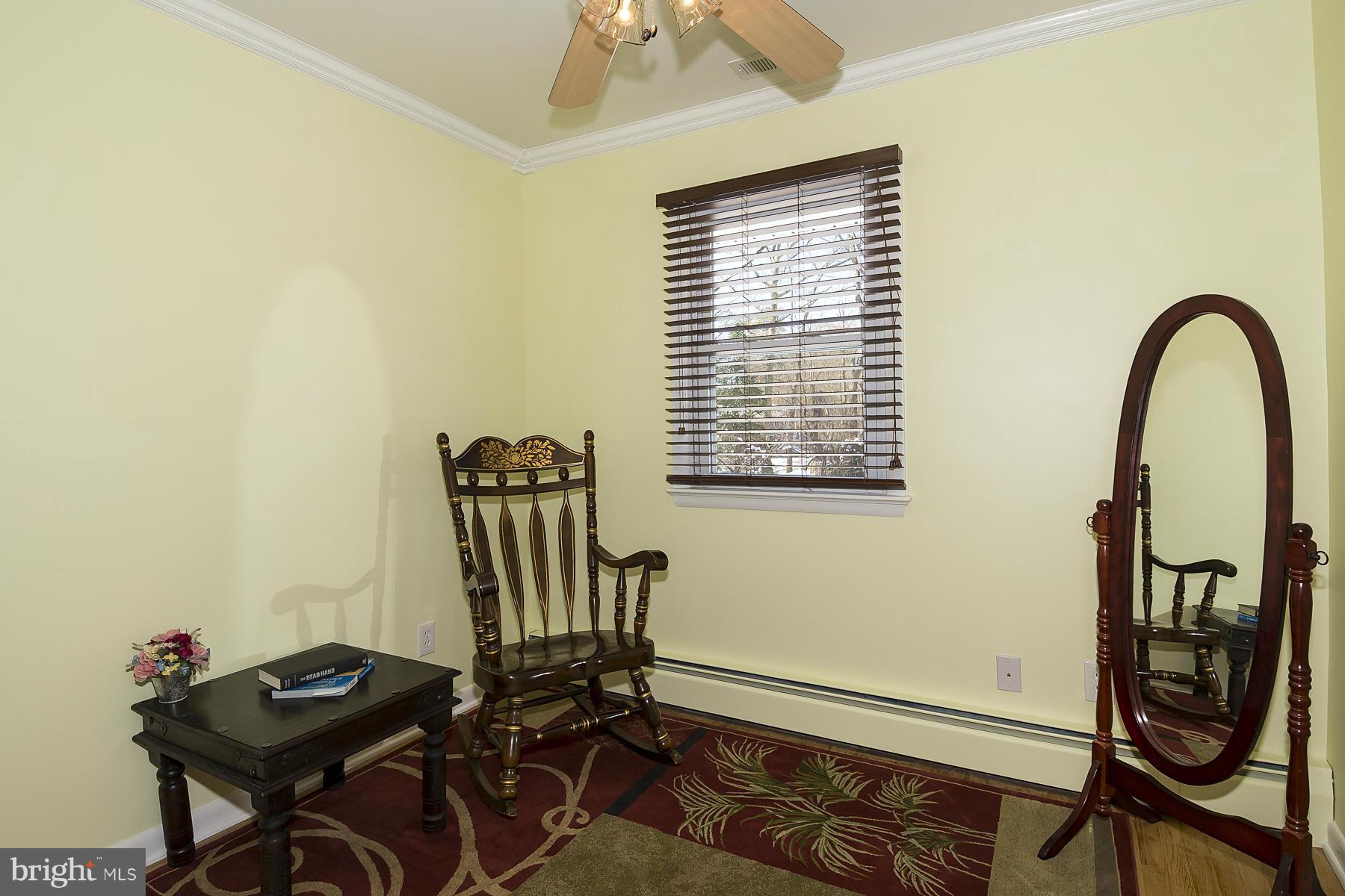 12 Holly Road Pasadena, MD 21122 - Photo 27 of 30 Bedroom