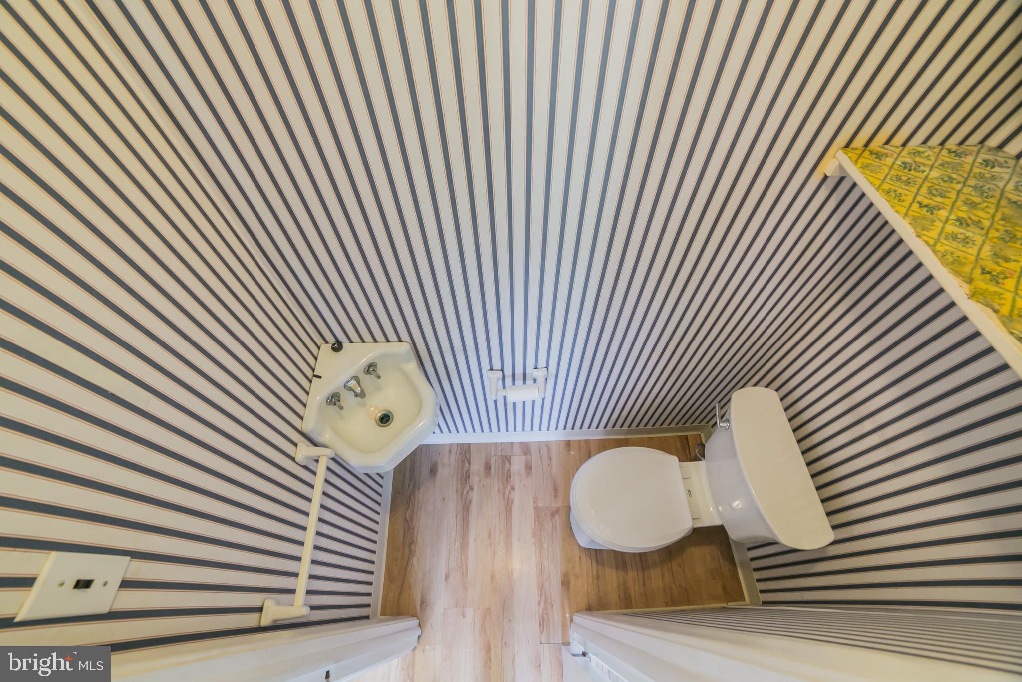 2016 Bethel Road Lansdale, PA 19446 - Photo 23 of 30 Powder Room