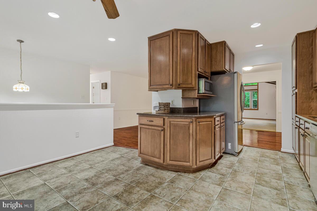 9638 Ridge View Drive North Beach, MD 20714 - Photo 15 of 53