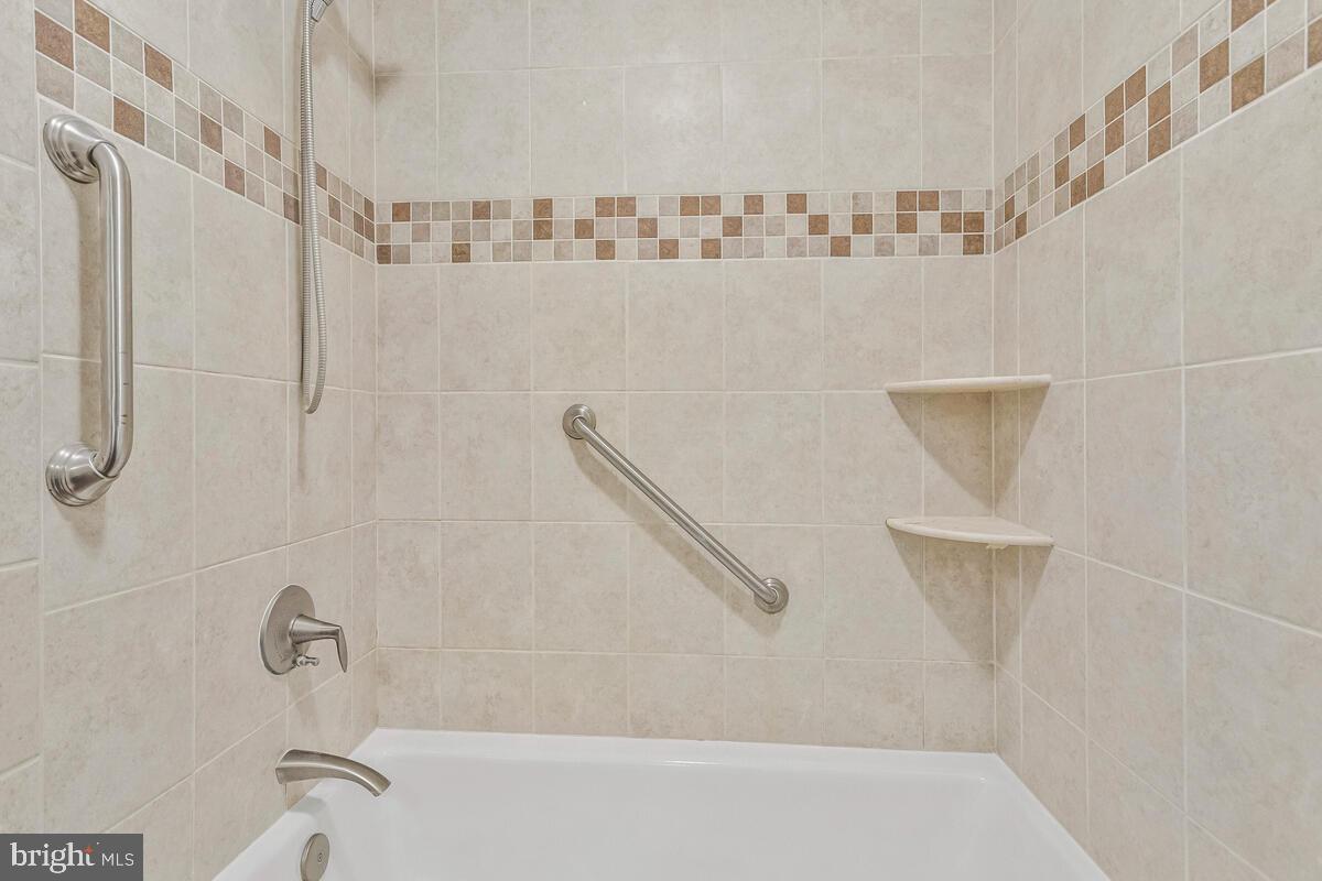 9638 Ridge View Drive North Beach, MD 20714 - Photo 17 of 53