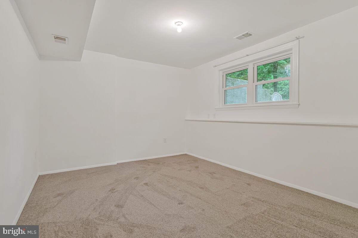 9638 Ridge View Drive North Beach, MD 20714 - Photo 35 of 53