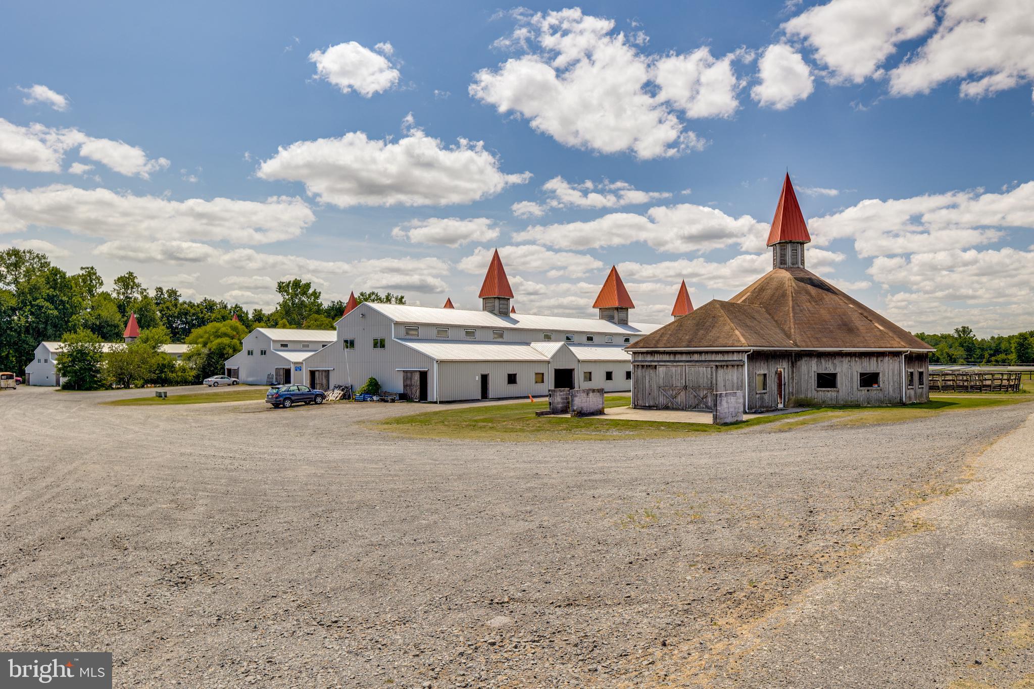 199 Bordentown Georgetown Road Chesterfield, NJ 08515 - Photo 28 of 47 a house with trees in the background