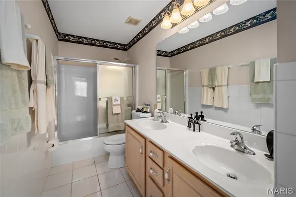 $450,000 | 1 Royal Birkdale Court, O'Fallon, MO 63366