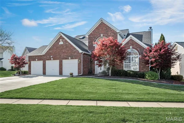 $450,000 | 1 Royal Birkdale Court, O'Fallon, MO 63366