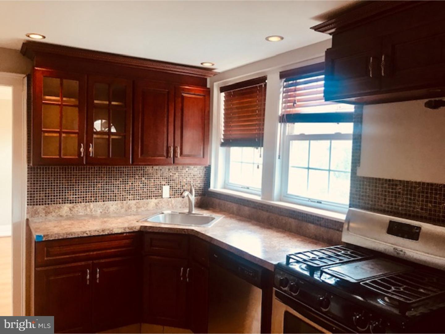2841 North Constitution Road Camden, NJ 08104 - Photo 6 of 7