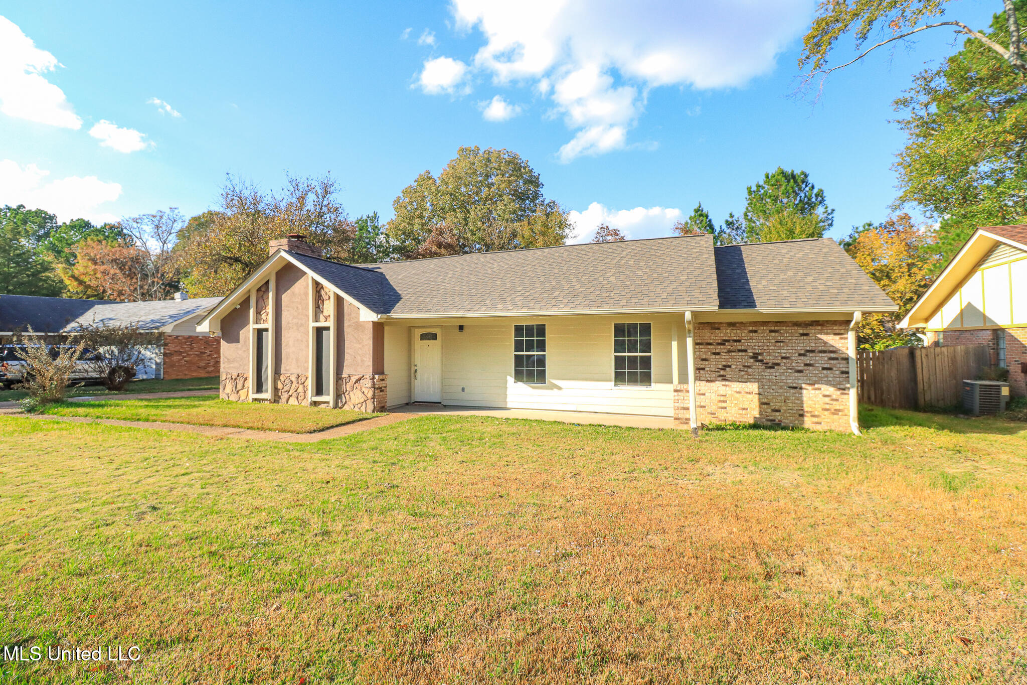 1609 Melrose Place Clinton, MS 39056 - Photo 39 of 39 1609 Melrose Pl