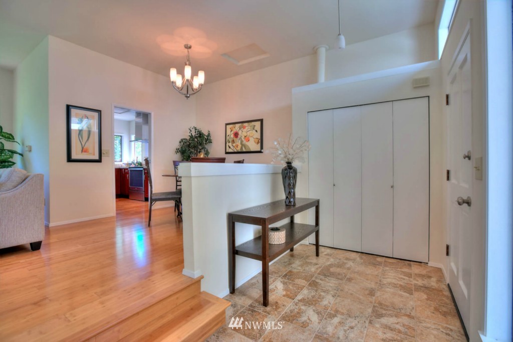 22115 5th Drive Southeast Bothell, WA 98021 - Photo 2 of 14