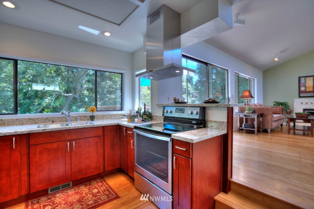 22115 5th Drive Southeast Bothell, WA 98021 - Photo 6 of 14