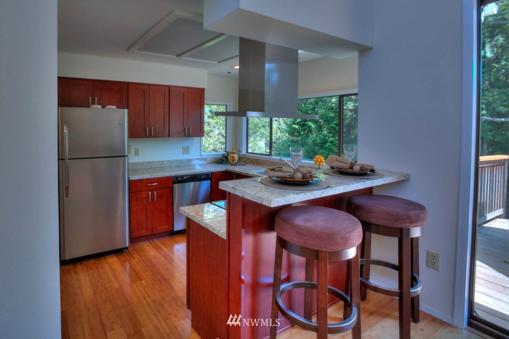 22115 5th Drive Southeast Bothell, WA 98021 - Photo 7 of 14