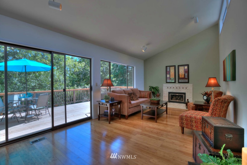 22115 5th Drive Southeast Bothell, WA 98021 - Photo 8 of 14