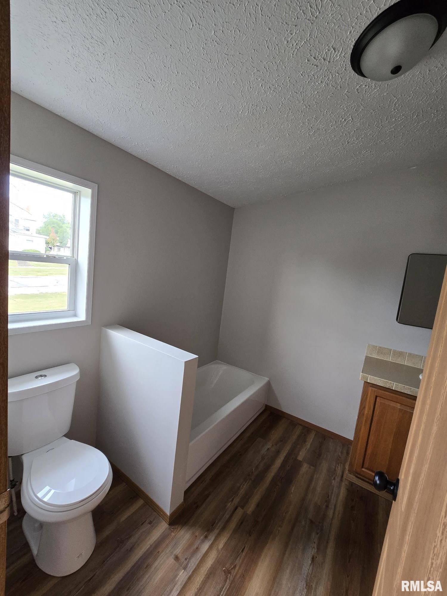 740 Broadway Street Hamilton, IL 62341 - Photo 15 of 21