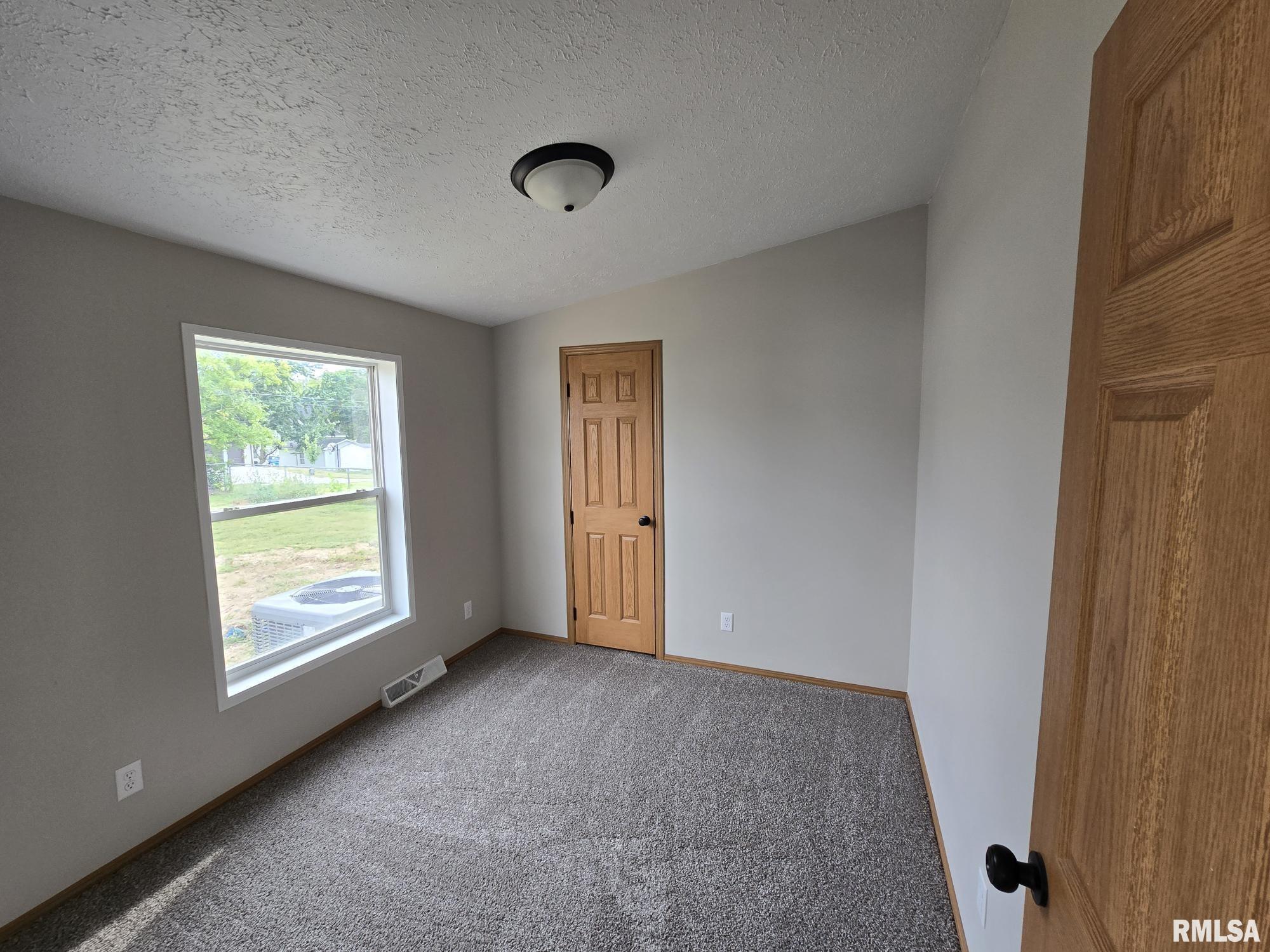 740 Broadway Street Hamilton, IL 62341 - Photo 16 of 21