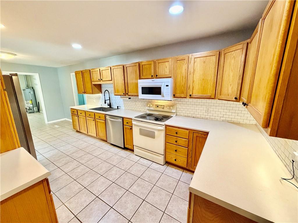 17 Southeast 125 Road Warrensburg, MO 64093 - Photo 7 of 17