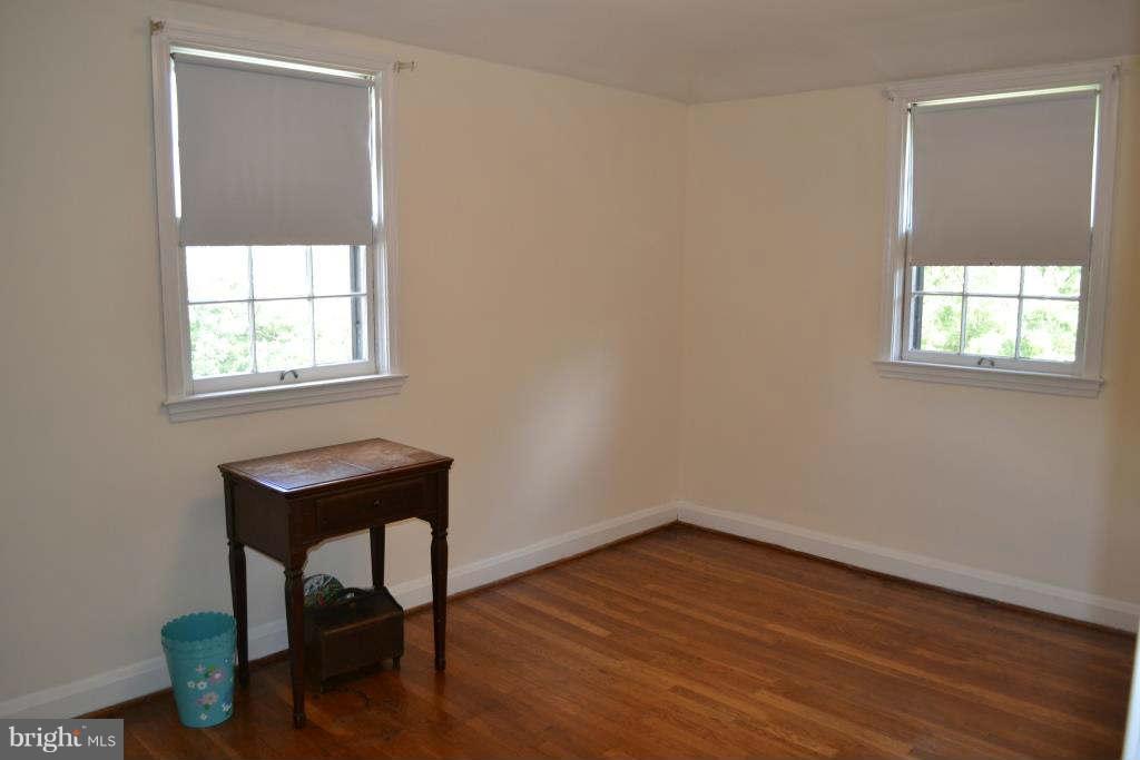 8325 Pleasant Plains Road Baltimore, MD 21286 - Photo 17 of 21 Bedroom