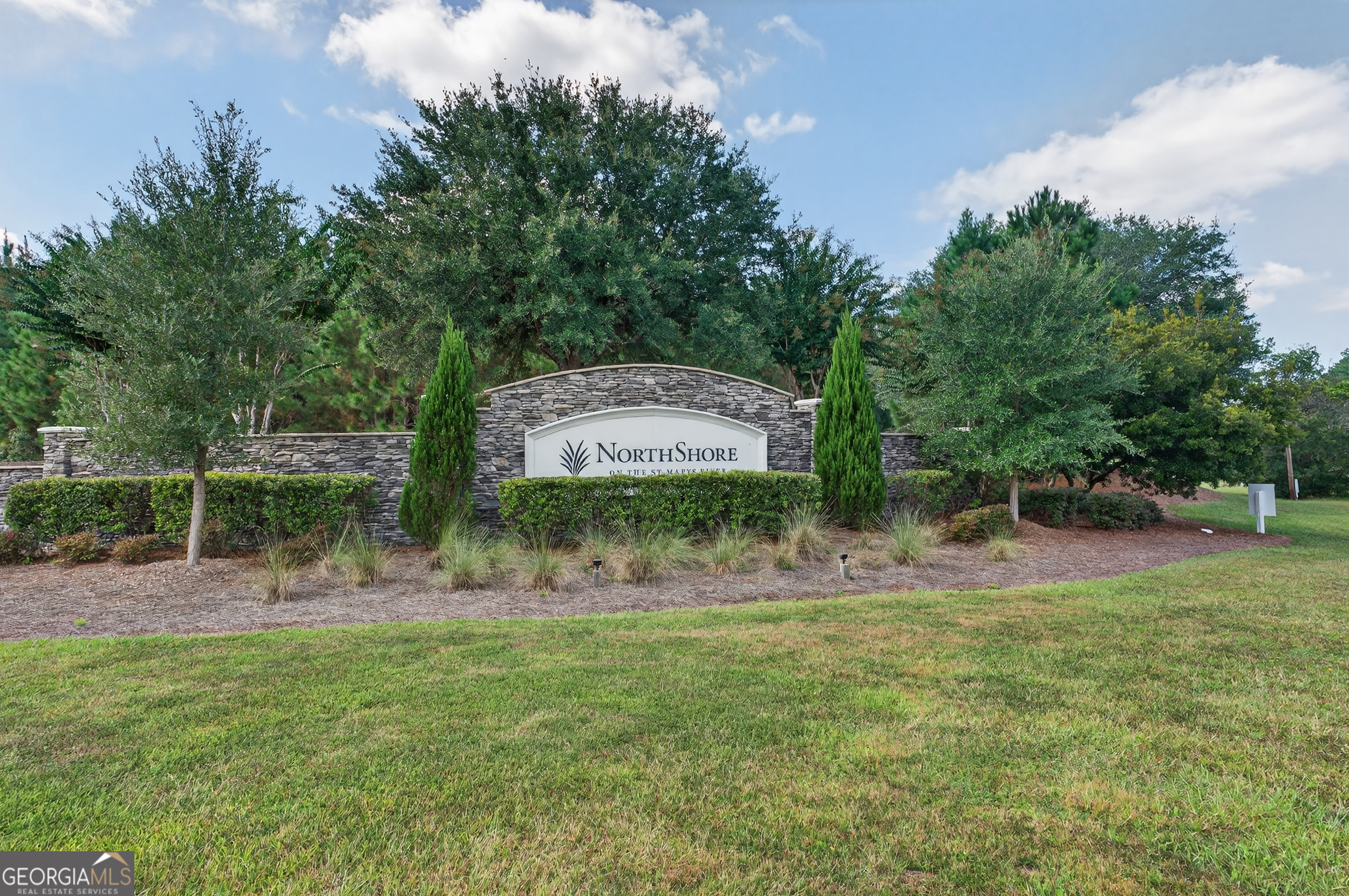 635 Breakwater Loop Kingsland, GA 31548 - Photo 26 of 26 a view of a backyard