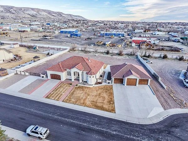 $865,000 | 2851 Mustang Drive, Rock Springs, WY 82901