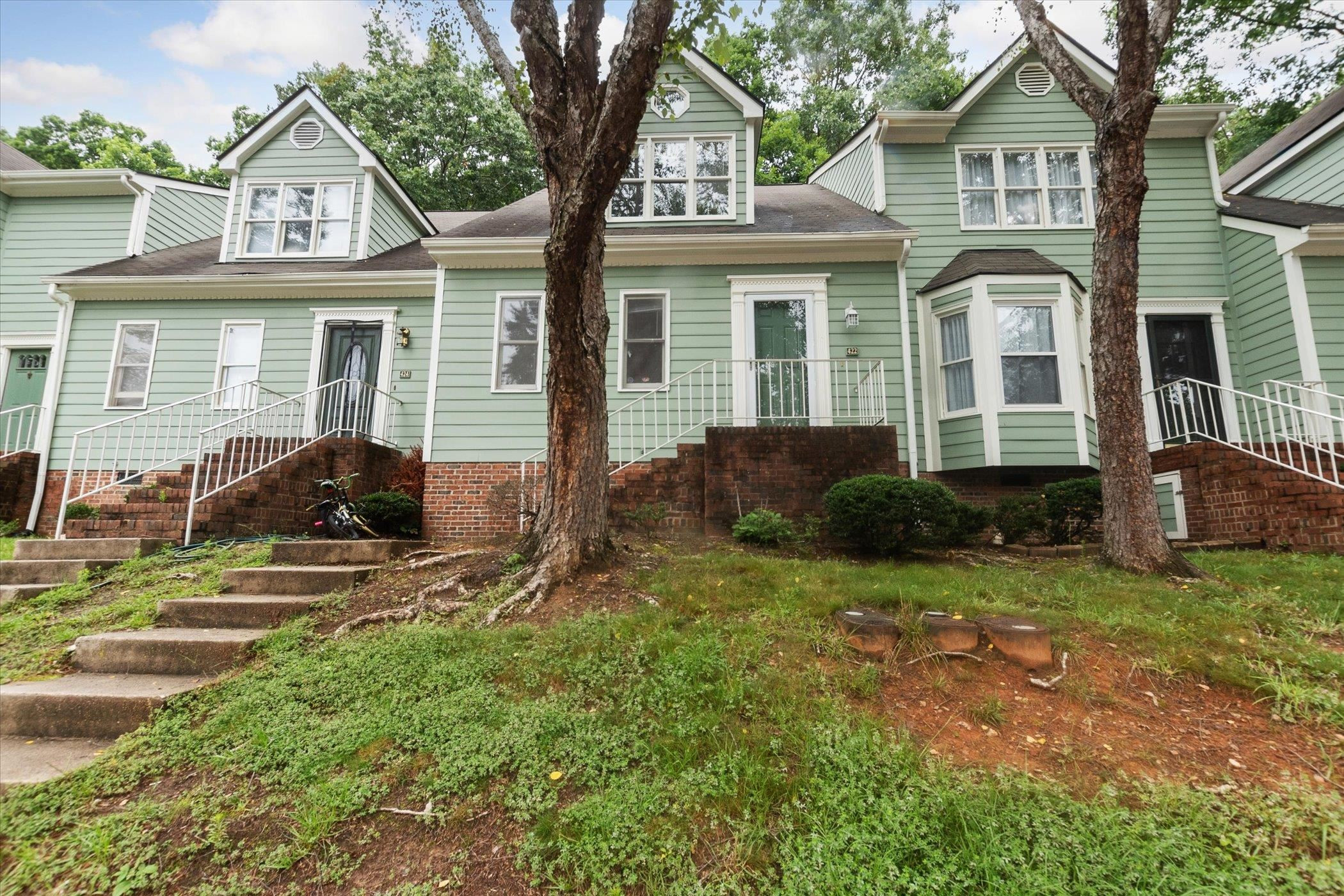 422 Oak Run Drive Raleigh, NC 27606 - Photo 2 of 30 Photo 2