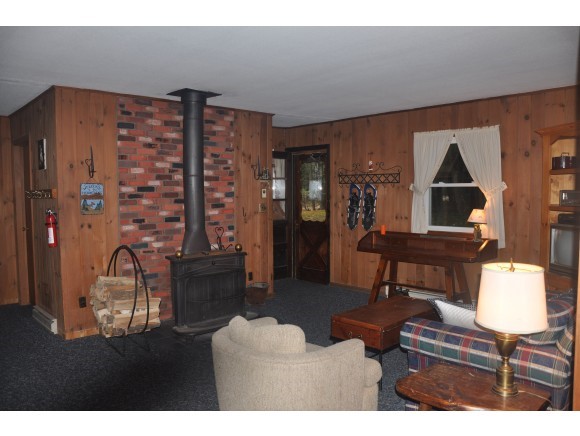 565 Forest Acres Road New London, NH 03257 - Photo 8 of 12