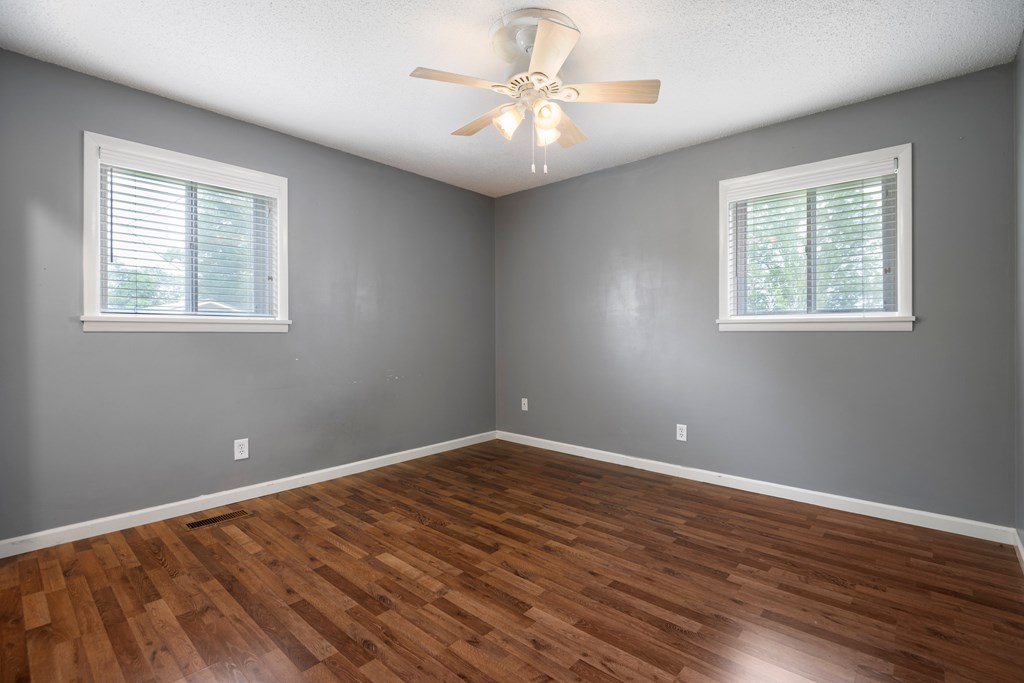 701 West Nance Springs Road Southwest Dalton, GA 30721 - Photo 23 of 29 Gallery Image 23
