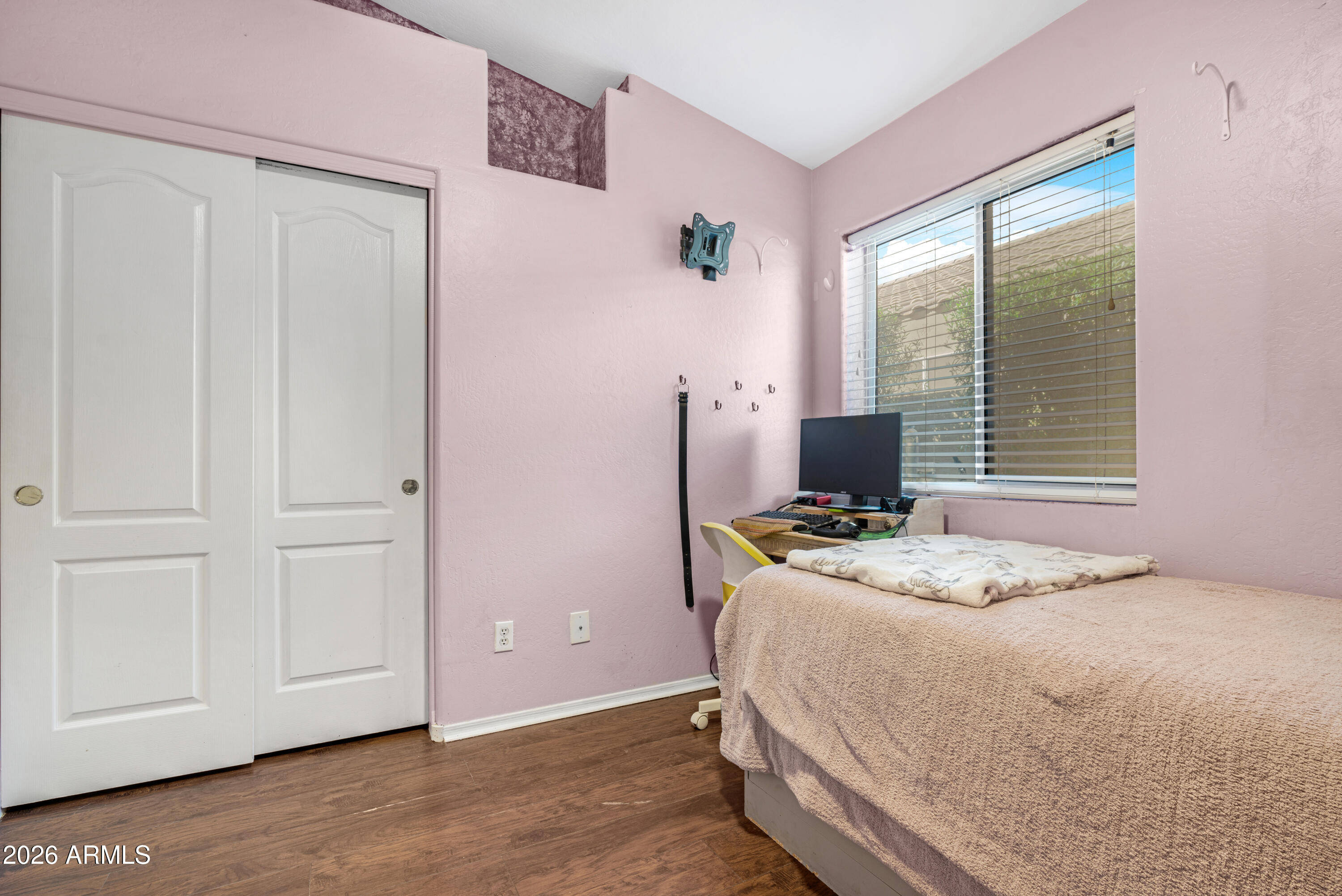 1513 West Shellfish Drive Gilbert, AZ 85233 - Photo 26 of 35 a bedroom with a bed and a window