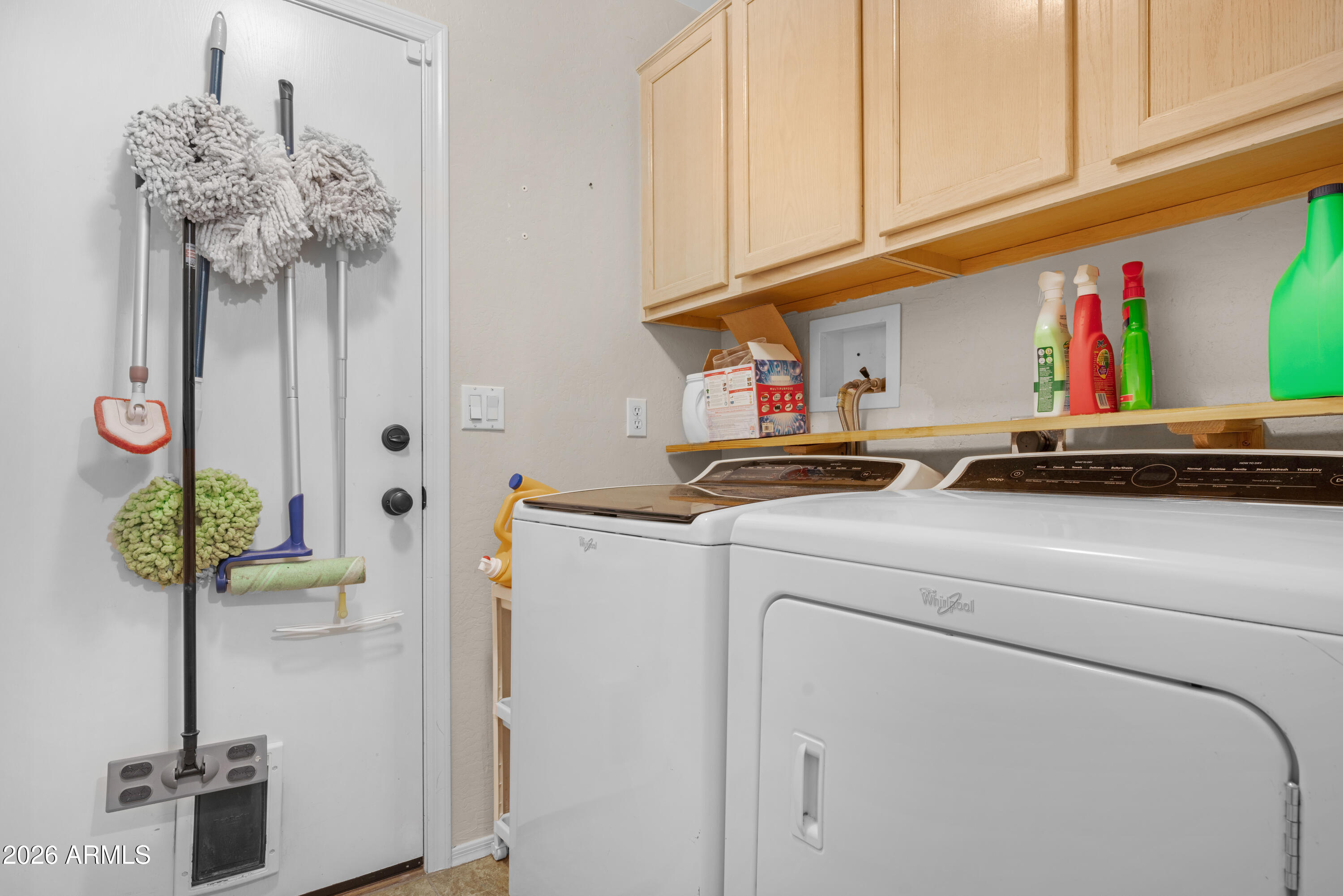 1513 West Shellfish Drive Gilbert, AZ 85233 - Photo 35 of 35 a utility room with dryer and washer