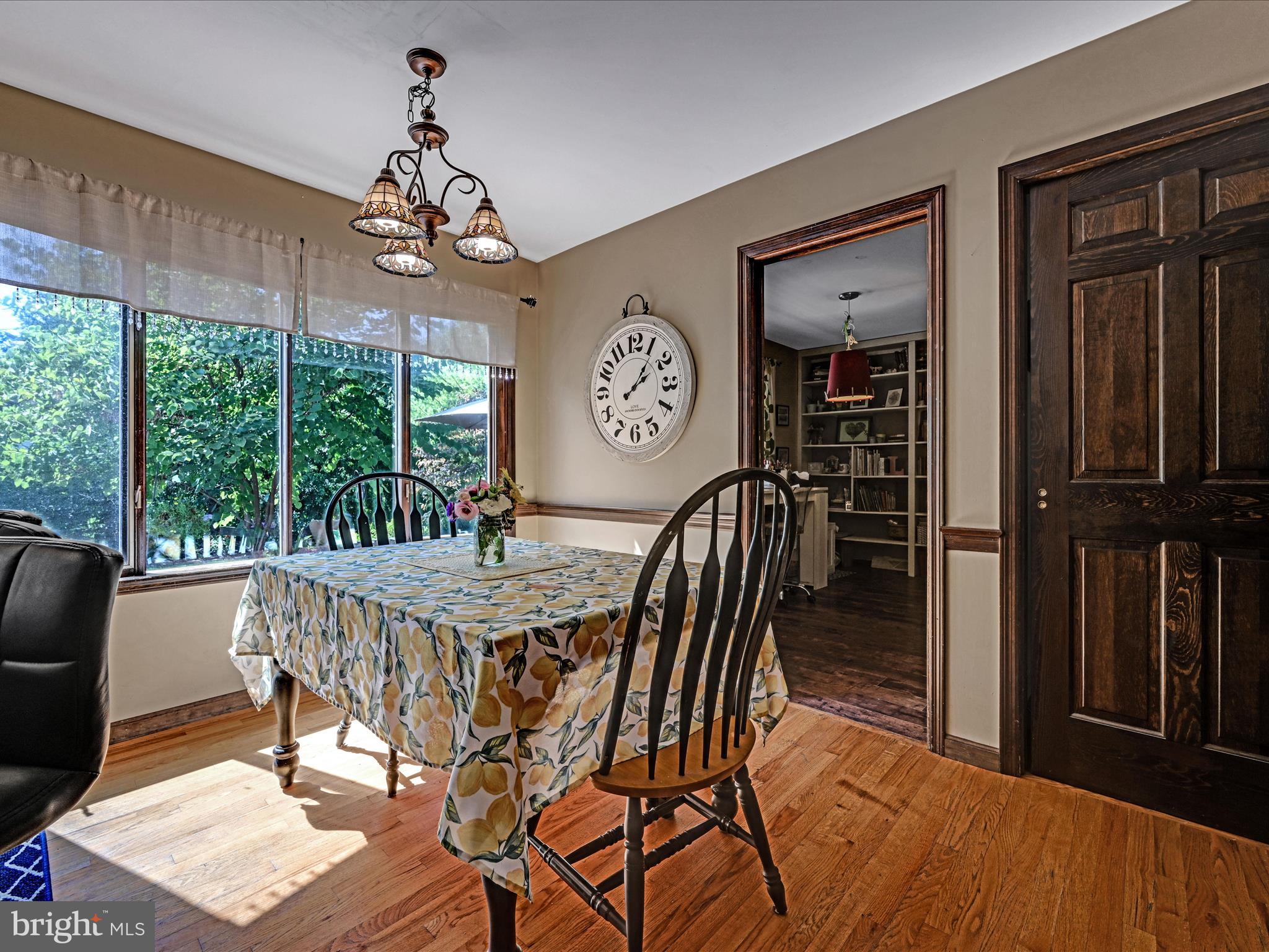 1470 Coventry Road Allentown, PA 18104 - Photo 11 of 43 Breakfast Nook