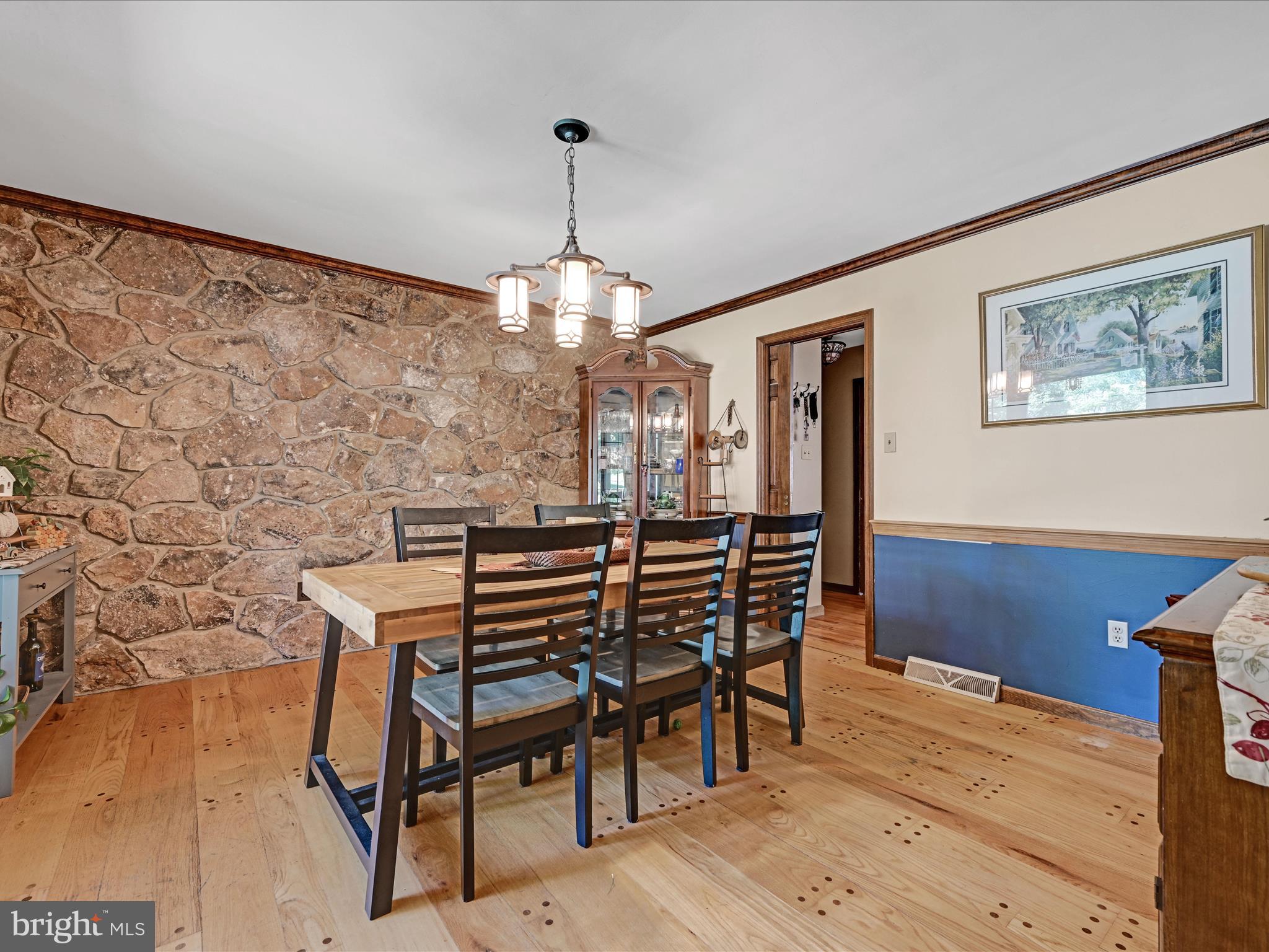 1470 Coventry Road Allentown, PA 18104 - Photo 17 of 43 Dining Room