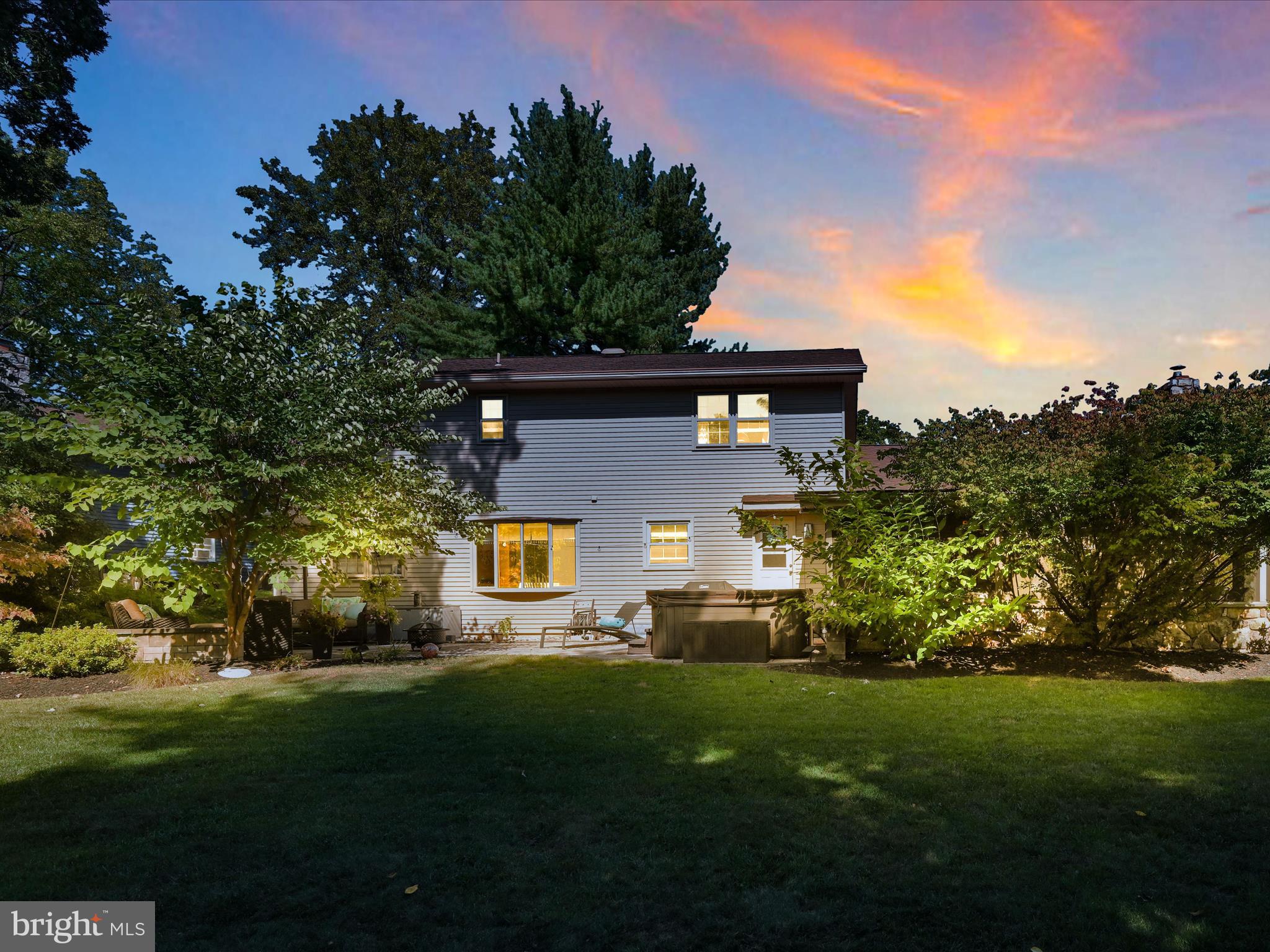 1470 Coventry Road Allentown, PA 18104 - Photo 43 of 43 Twilight