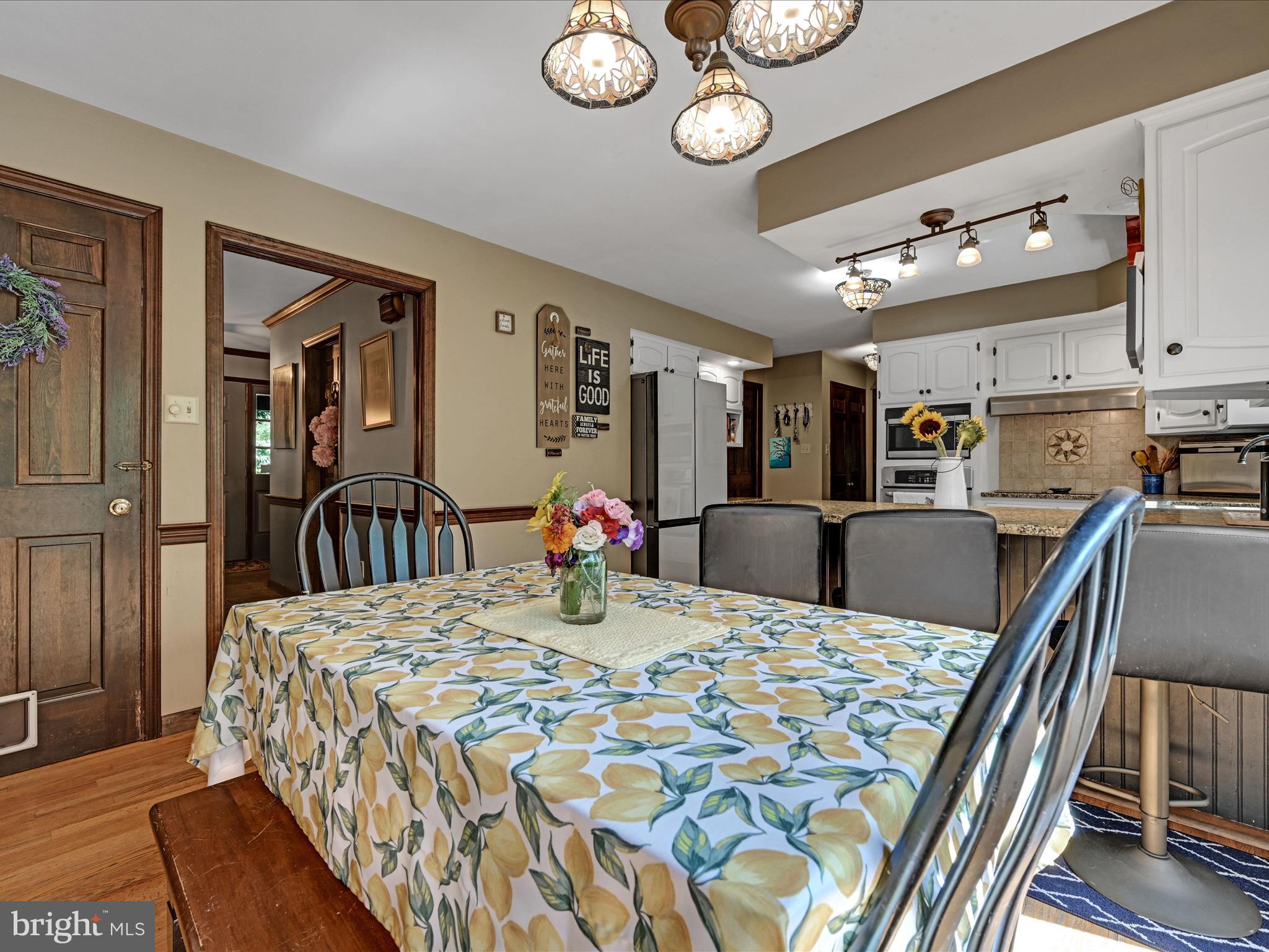 1470 Coventry Road Allentown, PA 18104 - Photo 10 of 43 Breakfast Nook