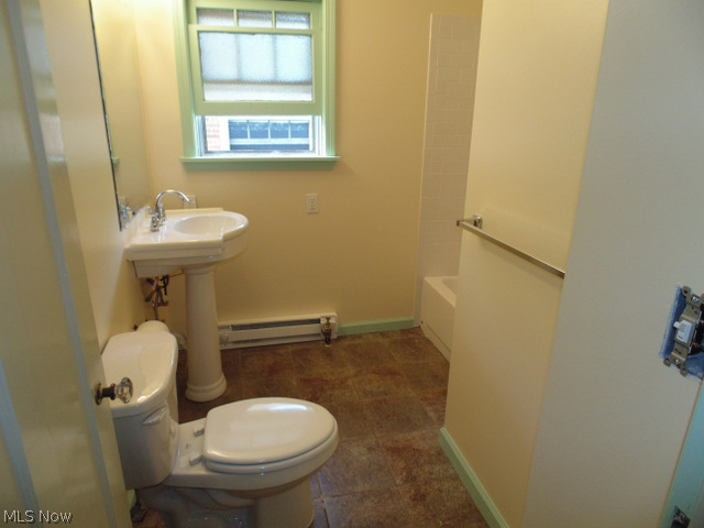 2648 Ashurst Road University Heights, OH 44118 - Photo 13 of 17