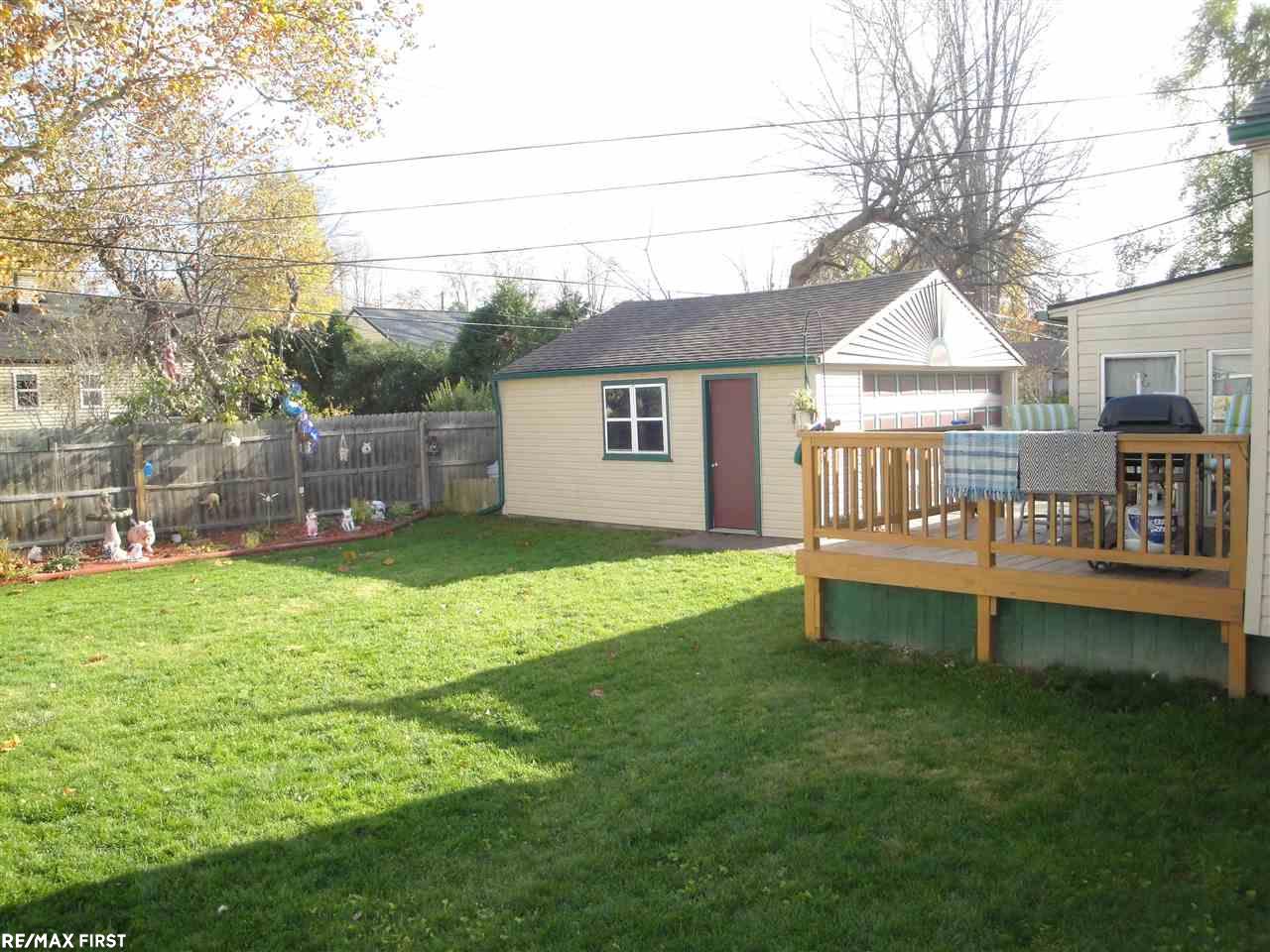 1459 Hampton Road Mount Clemens, MI 48043 - Photo 18 of 19
