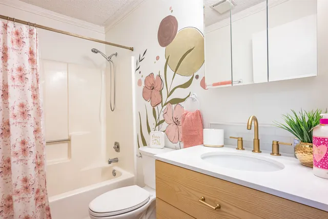 $185,000 | 8 Elm Trail, Wisconsin Dells, WI 53965