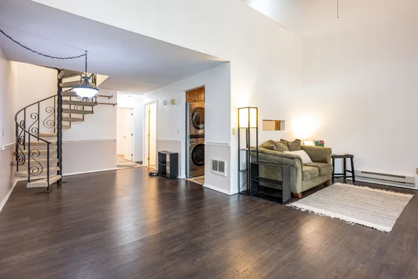 $185,000 | 8 Elm Trail, Wisconsin Dells, WI 53965