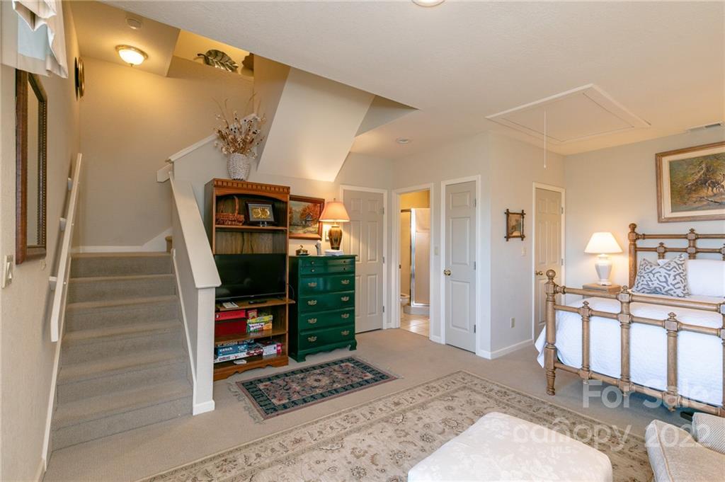 171 Ivy Ridge Road Burnsville, NC 28714 - Photo 20 of 25 Gallery Image 20