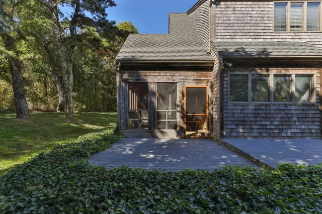 $1,095,000 | 25 Twin Rocks Drive, Eastham, MA 02642