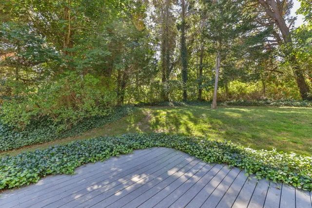 $1,095,000 | 25 Twin Rocks Drive, Eastham, MA 02642