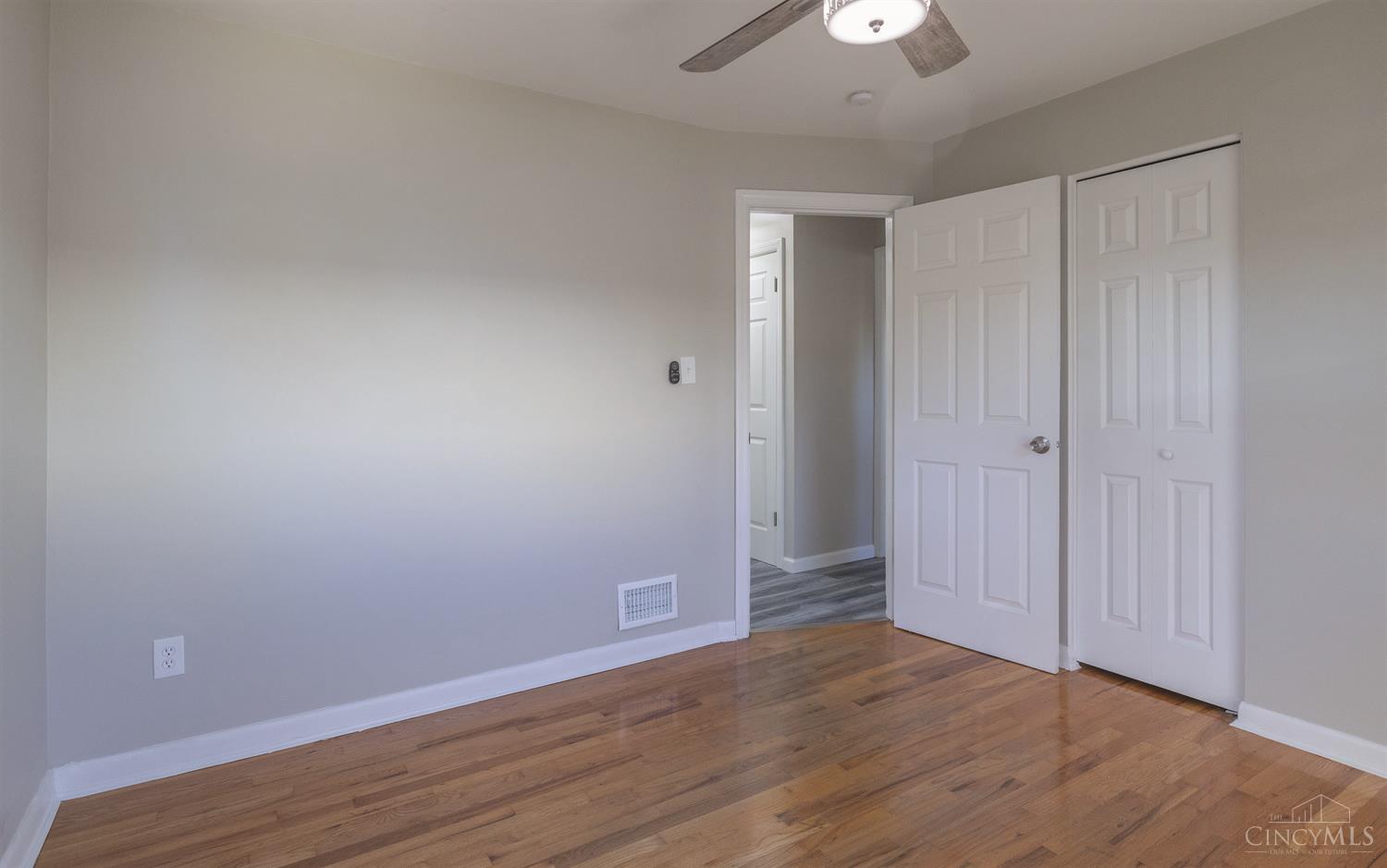 5429 Sidney Road Cincinnati, OH 45238 - Photo 15 of 32 Gallery Image 15