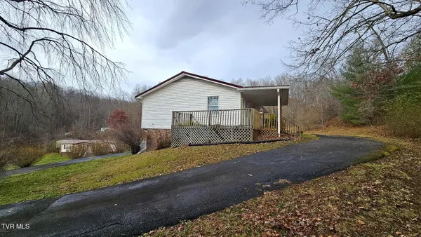 $190,000 | 323 6th Street Northwest, Coeburn, VA 24230