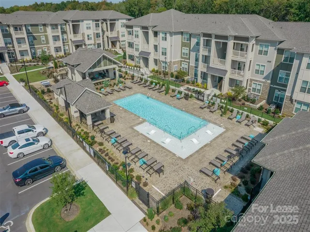 $1,726 | 15155 Ollie Drive, Unit EDEN, Charlotte, NC 28273