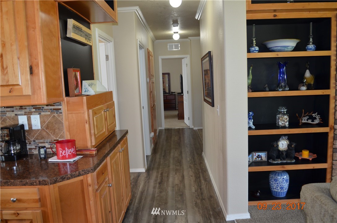 612 Elochoman Valley Road Cathlamet, WA 98612 - Photo 12 of 22 Gallery Image 12