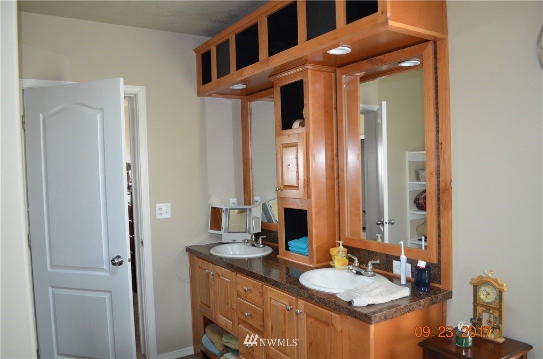 612 Elochoman Valley Road Cathlamet, WA 98612 - Photo 19 of 22 Gallery Image 19
