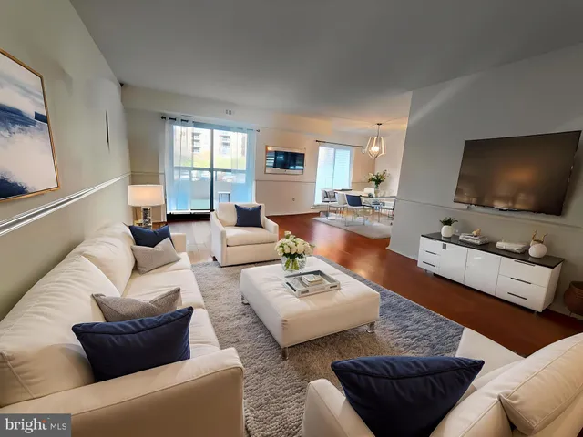 $2,775 | 8360 Greensboro Drive, Unit 207, McLean, VA 22102