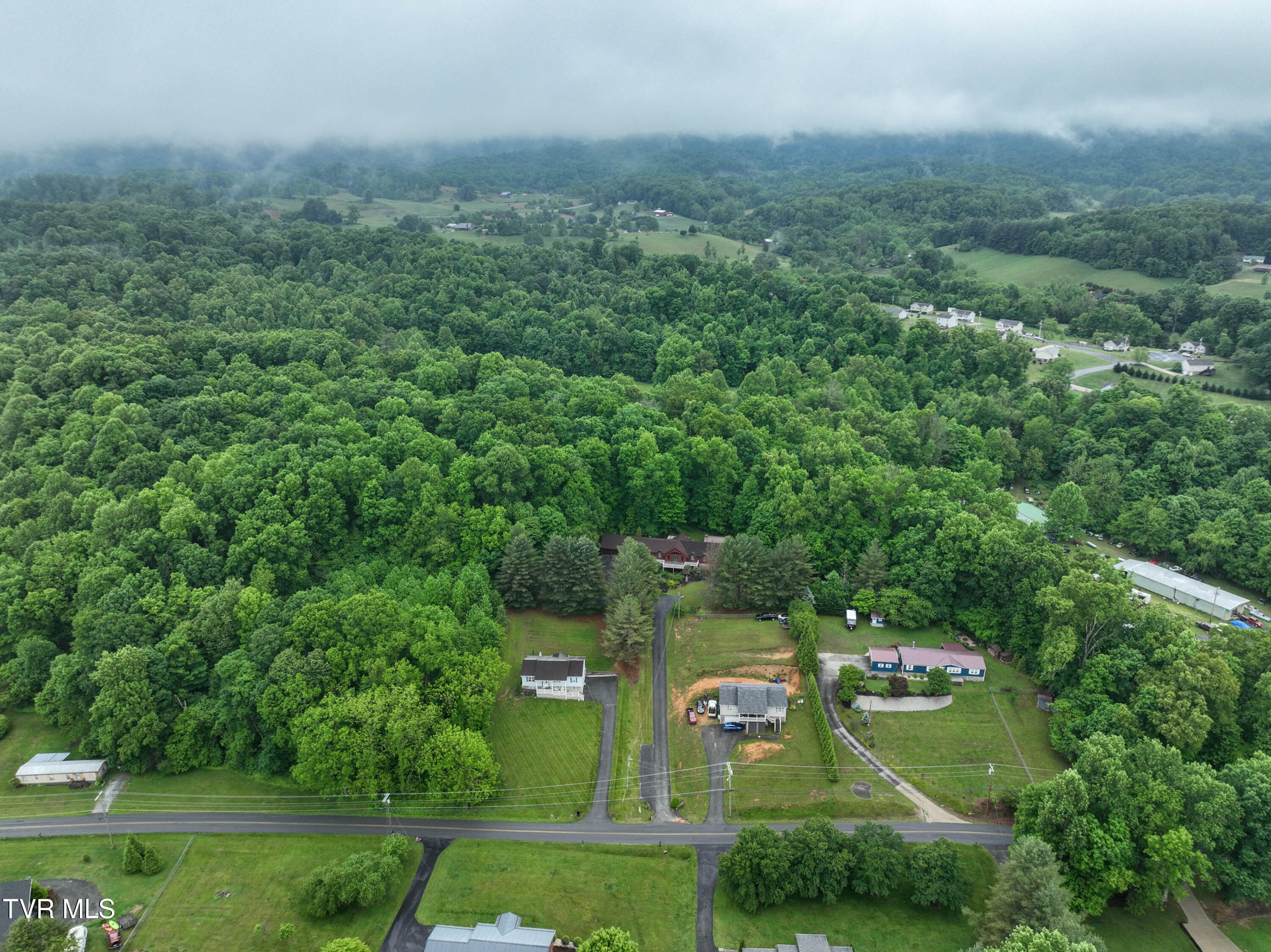 311 Big Springs Road Elizabethton, TN 37643 - Photo 89 of 92 311 Hidden Acres Drone PATTON-5