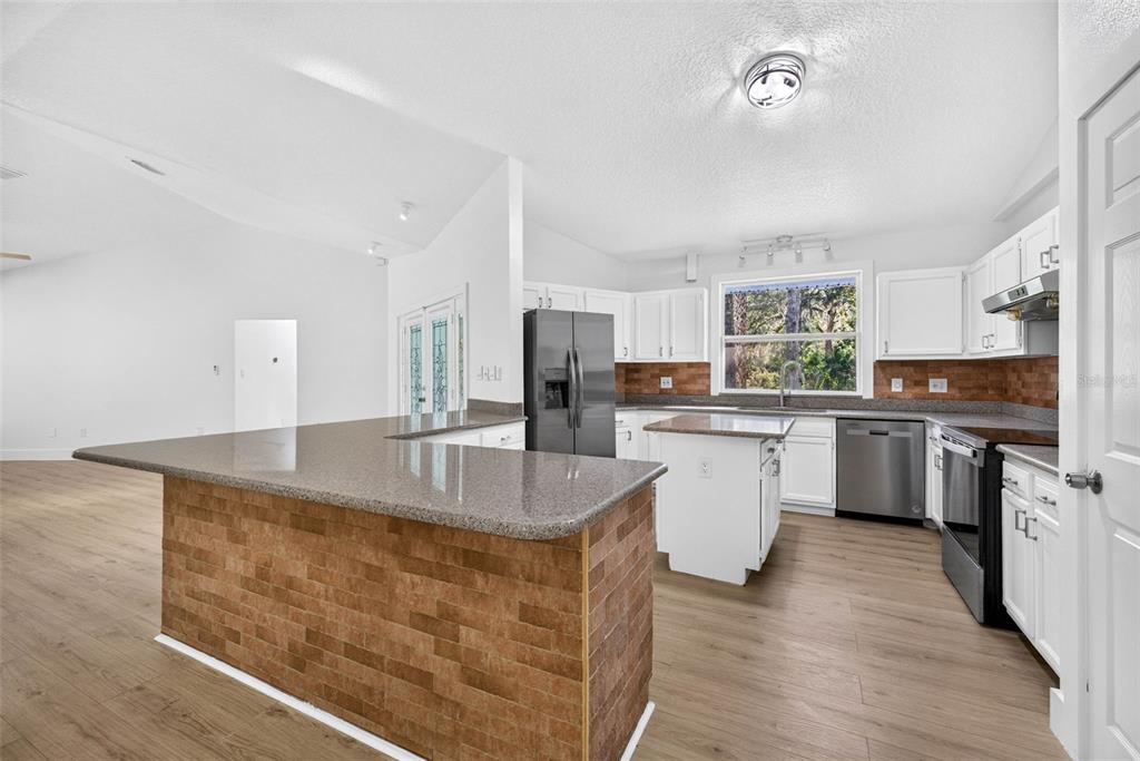 4586 Flambeau Loop Homosassa, FL 34448 - Photo 22 of 80