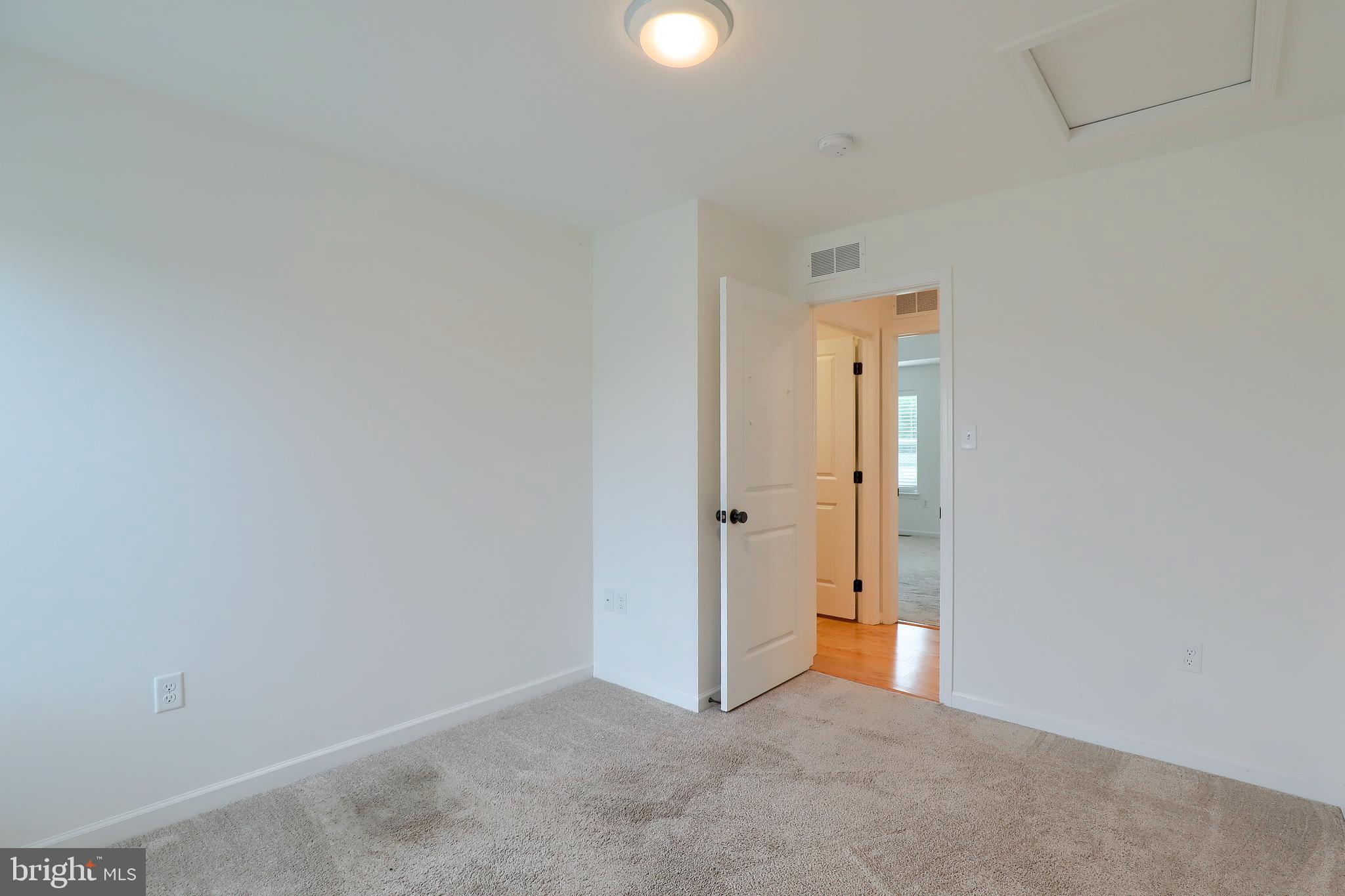 6 Stoneway Path Lancaster, PA 17602 - Photo 27 of 41 Gallery Image 27