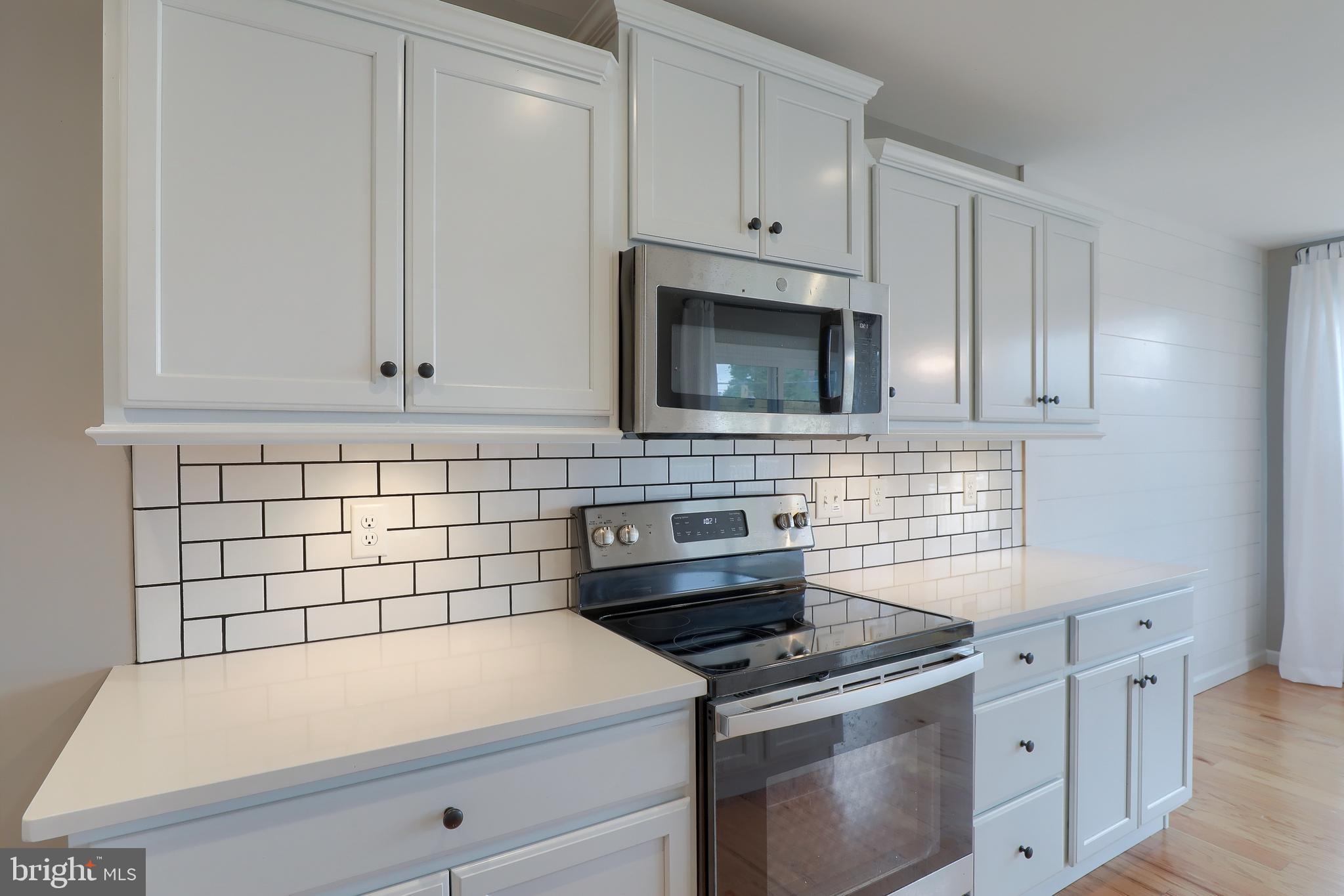 6 Stoneway Path Lancaster, PA 17602 - Photo 6 of 41 Gallery Image 6