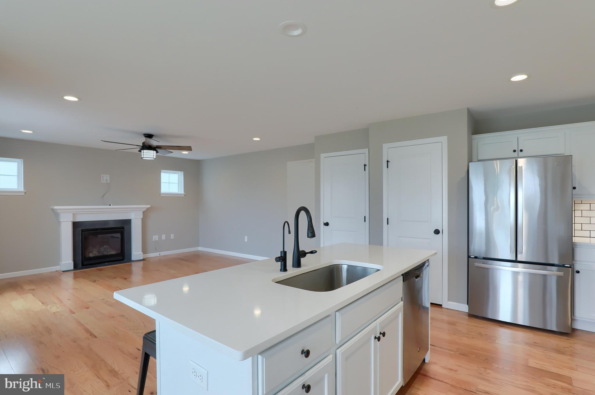 6 Stoneway Path Lancaster, PA 17602 - Photo 8 of 41 Gallery Image 8