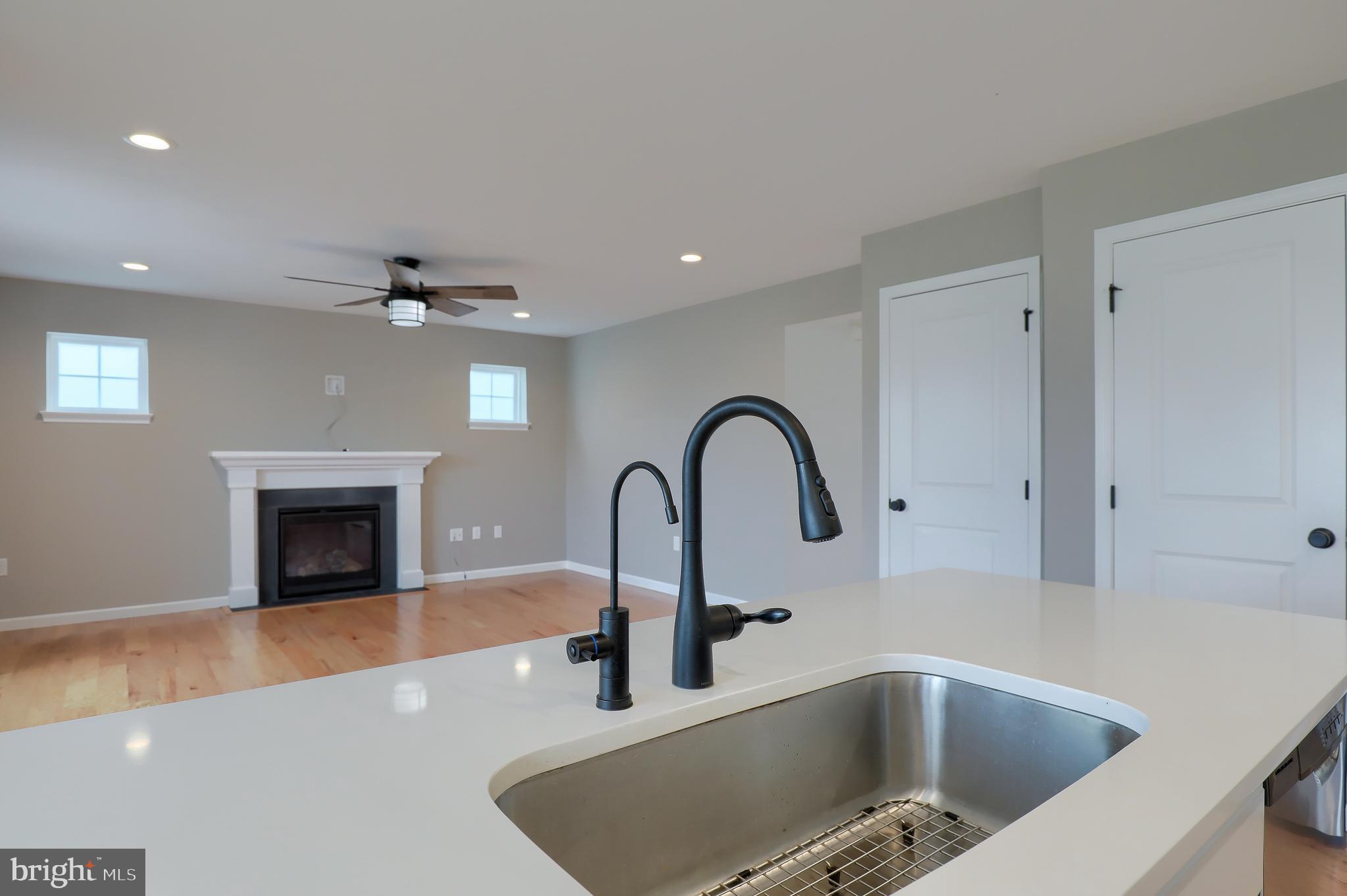 6 Stoneway Path Lancaster, PA 17602 - Photo 10 of 41 Gallery Image 10